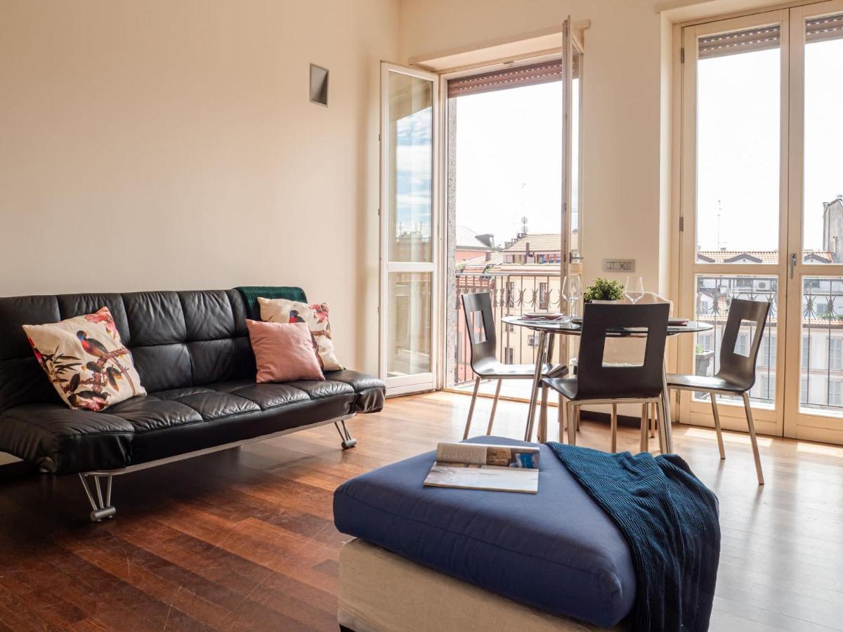 The Best Rent - Bright Two Rooms Apartment Near Cattolica University Milano Eksteriør billede